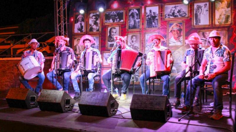 Orquestra Sanfônica Canta Luiz se apresenta em 21 cidades, incluindo Caetité e Pindaí