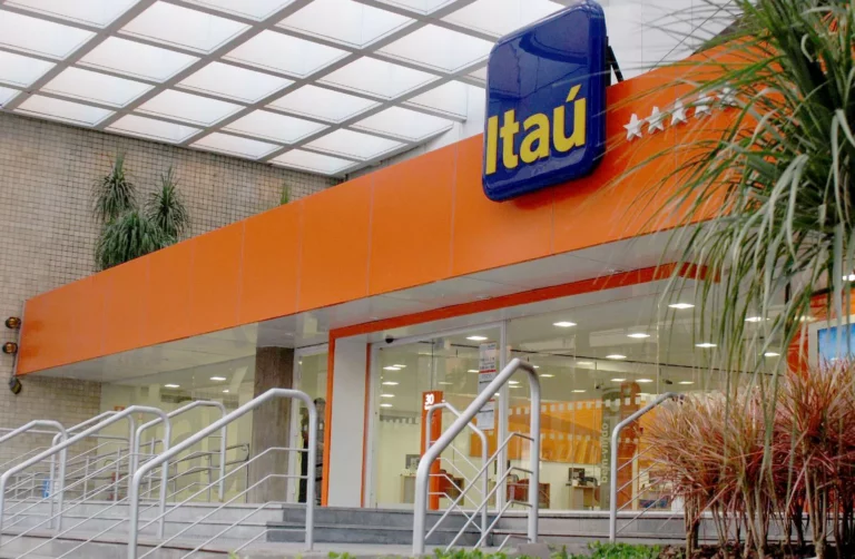 ¿Es usted un ciudadano latinoamericano interesado en el mercado financiero? Entonces echa un vistazo a las mejores tarjetas de Banco Itaú ¡AHORA!
